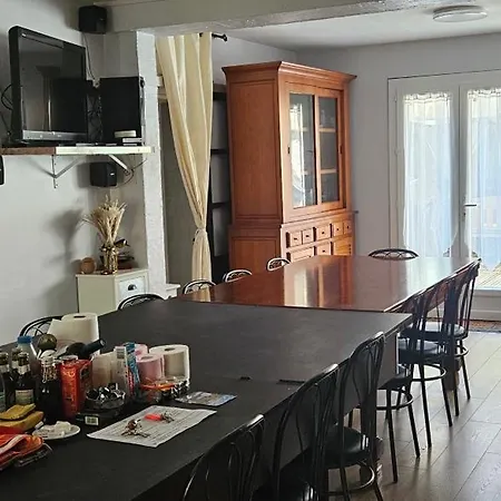 度假居 Vaste Maison Fouras 15 Pers 6 Chbres Meuble 2 Etoiles Gites De France 2026