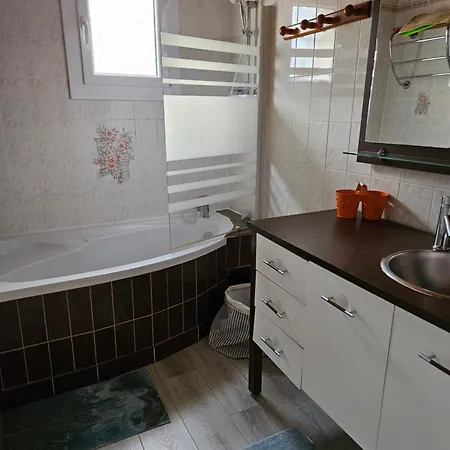 Vaste Maison 15 Pers 6 Chbres Meuble 3* Fouras